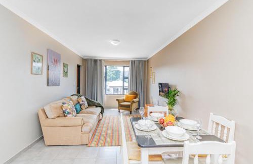 Greater Johannesburg Metropolitan Area Apartment | Airville Luxury Apartments, 7min Drive to Cresta Mall