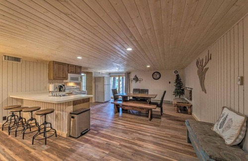 Alto Apartment | Airy Alto Escape w/Deck, Games & Views