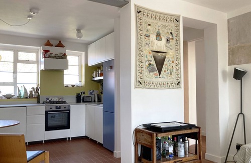Hackney Central Apartment | Airy and Quiet Hackney Flat