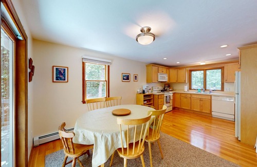 Eastham House | Airy home with AC, W/D, deck, & bikes- close to Nauset Light Beach & trails