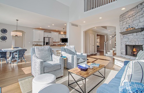 New Buffalo House | Airy home with private pool, hot tub, big game room, & golf cart - walk to beach