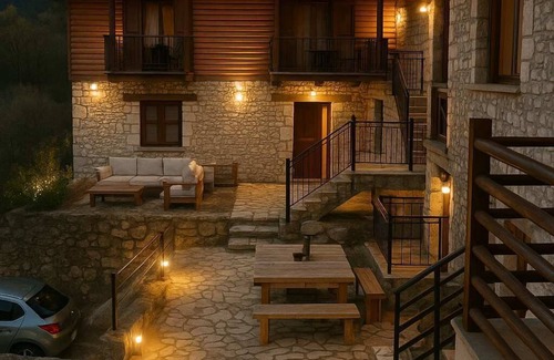 Tsivlos Apartment | Aithra Luxury Suites, Junior Lakeview Suite