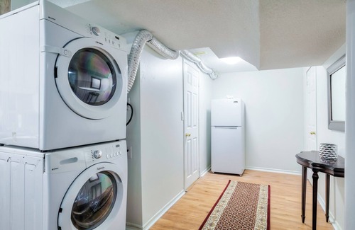 Ajax House | Ajax Suites