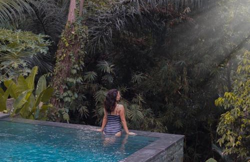 Peliatan House | Aji Lodge Bungalow