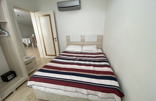 Akbuk Condo | AKBÜK PLACE Recıdance Otel olanakları sunan acık ve kapalı havuz möbleli