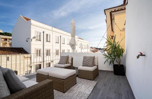 Santo Condestavel Apartment | Akicity Ourique White
