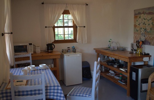 Franschhoek Cottage | Akkedis Pet-friendly Cottage on Fynbos Garden Retreat