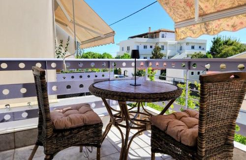 Paralia Porovitsis House | Akrata Maisonette