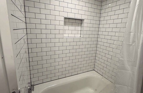 South Central Omaha Apartment | Aksarben - second floor- close to I-80