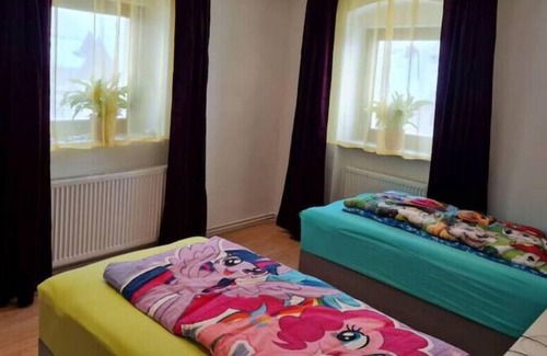 Sonnen Apartment | Aktive Erholung im sonnigen Sonnen: FeWo Relax für abenteuerlustige Urlauber