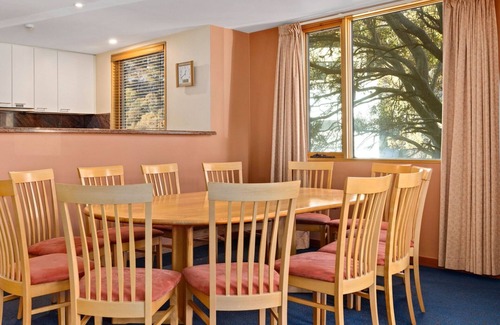 Thredbo Ski Chalet | Akuna Chalet 1 - Woodridge