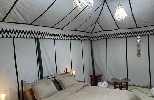 M'Hamid El Ghizlane Cabin | Akwabir Eco Camp