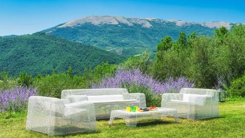 Solfagnano Villa | AL BELVEDERE 6&2, Emma Villas