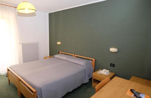 Vattaro Hotel | Al Pian Garnì - B&B & Pizza