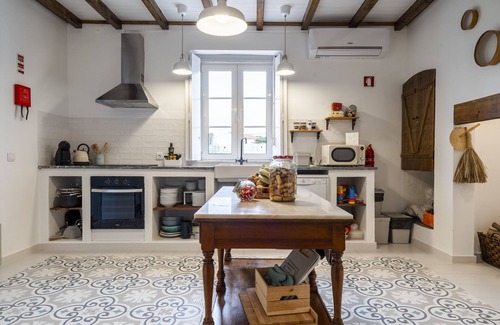 Reguengos de Monsaraz Apartment | Al Sharaz - Dazzling Cottage in Alentejo