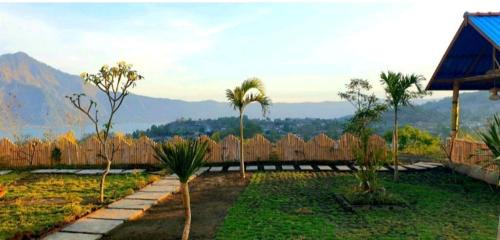 Songan Bed & Breakfast | Alam Bali Lake View