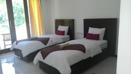 Senggigi Hotel | Alam Mimpi Hotel