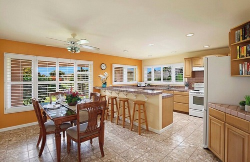 Bayview House | AlaMoana Hale Close Grand Hyatt By Suite Paradise