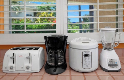 Bayview House | AlaMoana Hale Close Grand Hyatt By Suite Paradise