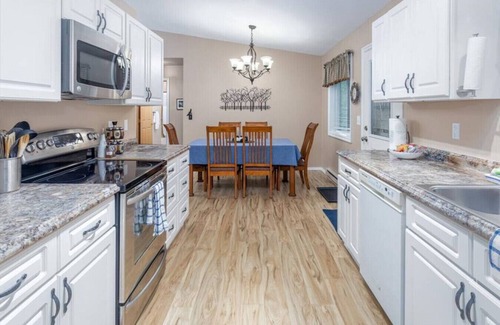 Bear Creek House | Alaska Moose Trail Lodging - Private Retreat, Sleeps 8