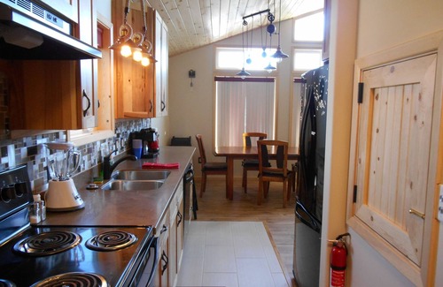 Seward House | Alaska Point of View Lodge