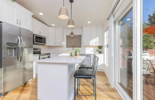 North Star House | Alaskan Retreat/Trails/Downtown