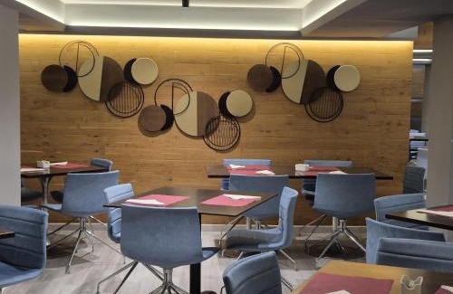 Omonia Hotel | Alassia Hotel