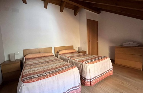 Benasque Apartment | Albá 2 Apartment - Damián del Baile House