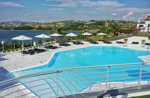 Campolattaro Hotel | Alba Room - Room for 4 people with lake view