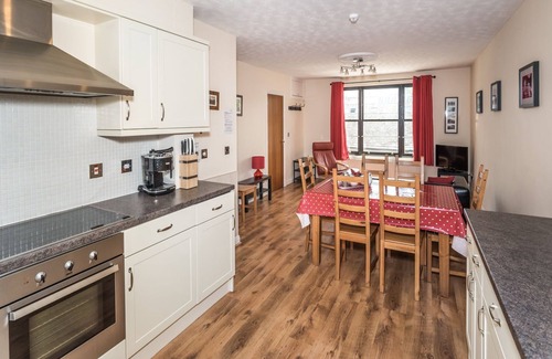 Keswick Cottage | Alban Rise - a maisonette that sleeps 5 guests in 3 bedrooms