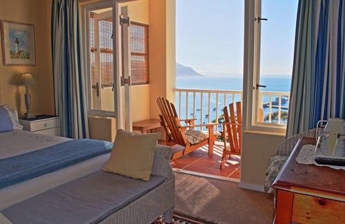 Simon's Town House | Albatross Guest House