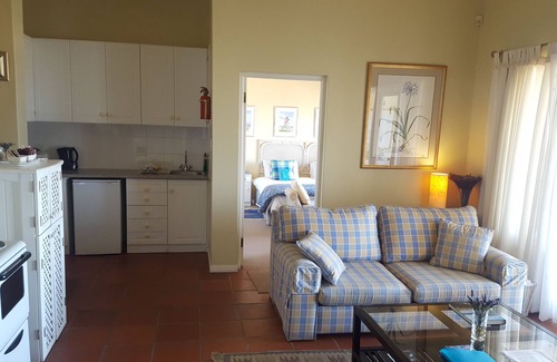 Simon's Town House | Albatross Guest House