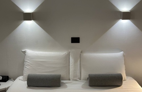 Rione III Colonna Hotel | Albergo delle Regioni