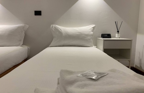 Rione III Colonna Hotel | Albergo delle Regioni