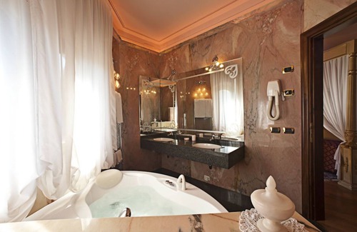 Sarteano Hotel | Albergo La Lanterna