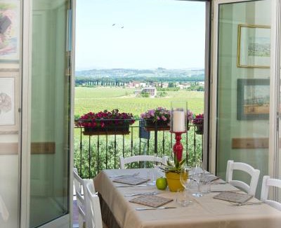Torgiano Hotel | Albergo Ristorante Siro