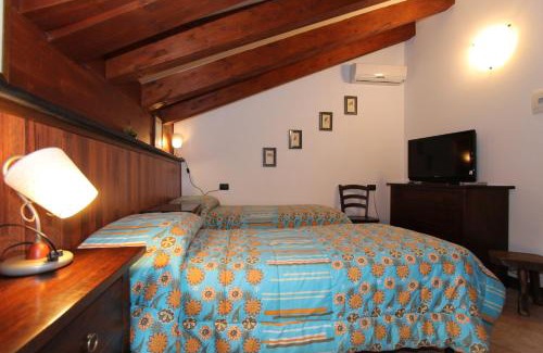 Molini di Triora Hotel | Albergo Santo Spirito