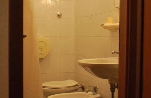 Castelnuovo Magra Hotel | Albergo Smeraldo