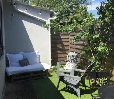 Talence Apartment | Albin le musicien