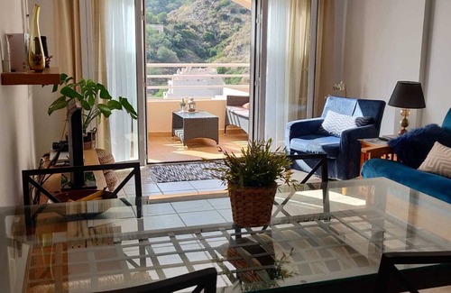 Vista de los Angeles-Rumina House | Alboroke House