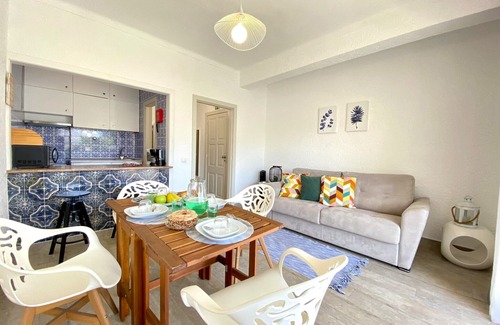 Oura Apartment | Albufeira Central 5 by Homing