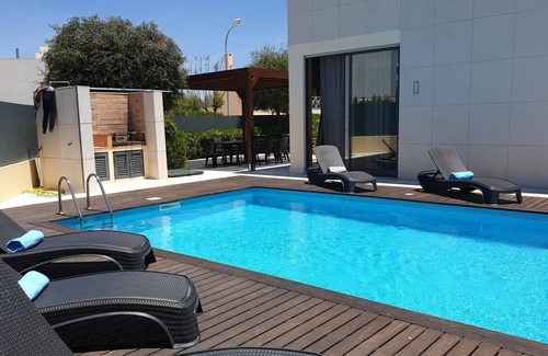 Santa Eulalia Villa | Albufeira Oura Beach 4BR Villa Marisa