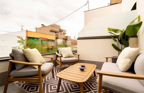 Ciudad Lineal Apartment | Alcala Terrace XIII apartament in Madrid