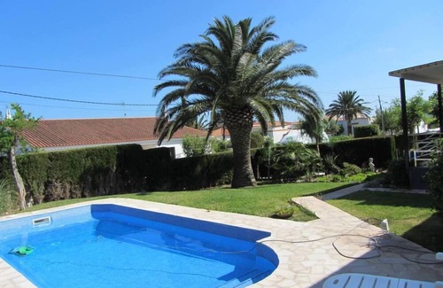 Alcanar Ski Chalet | Alcanar Playa: chalet - 7 rooms - 8 persons