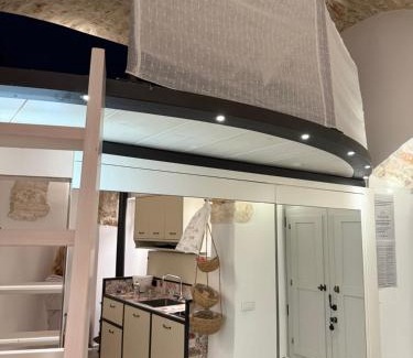 Old Town Cisternino House | Alcova Cellini