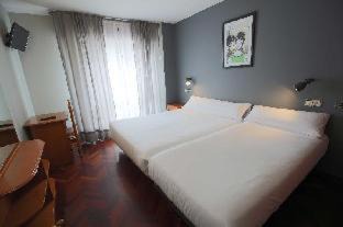 Elvina House | Alda Puerta Coruña