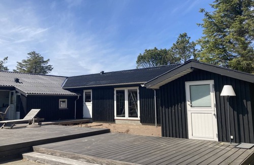 Henne House | "Aleko" - 2.5km from the sea by Interhome