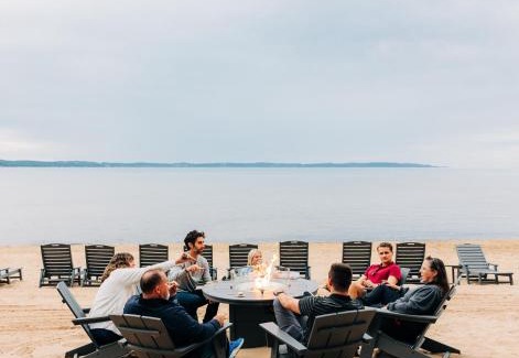 Traverse City Hotel | Alexandra Inn