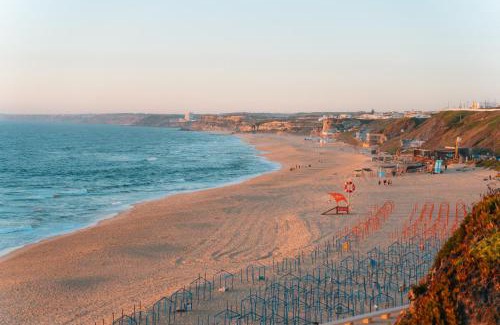 Praia de Santa Cruz Apartment | Alfaiate Beach House