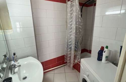 Sidi M'Hamed Apartment | Alger Centre : Appart Place du 1 er Mai / free WIFI/ 40 euros per night